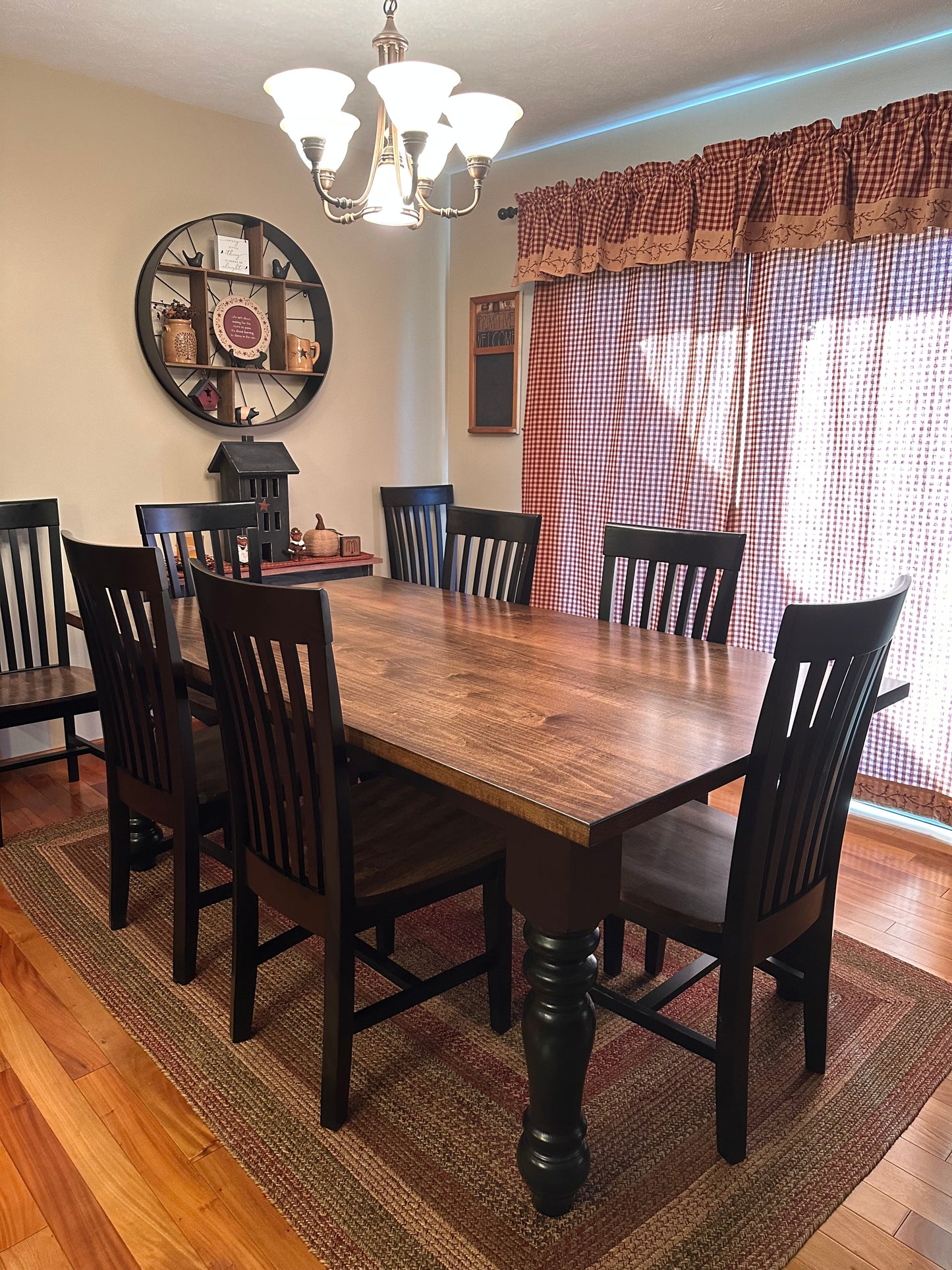 The Isabel Table in Oak