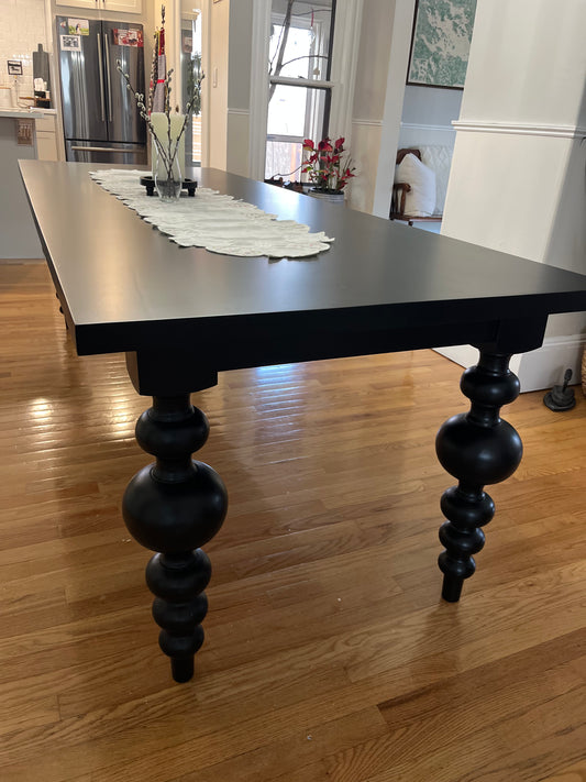 The Theo James Table